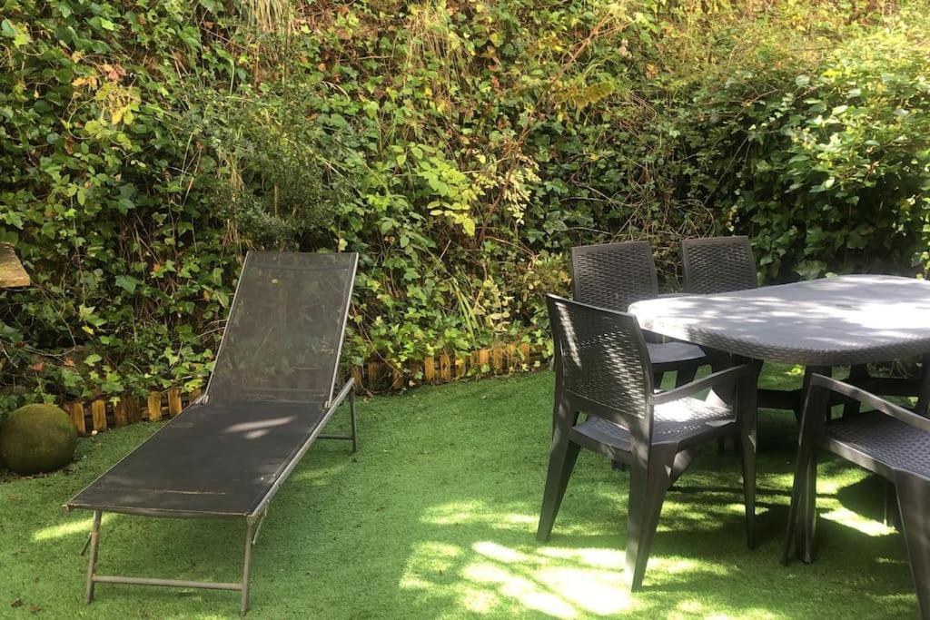Casa De Claudia Comillas- Jardin Privado - A 10 Metros Del Capricho De Gaudi Екстериор снимка